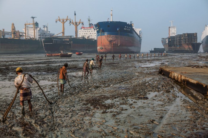 http://heresyhub.com/wp-content/uploads/2015/06/01-shipbreakers-hauling-winch-cable-890-e1435438851460.jpg